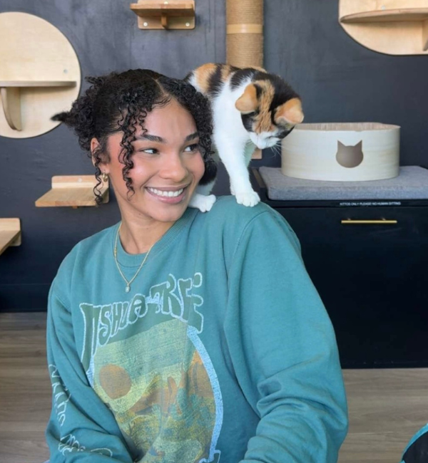 Priscilla - Dog walker and Pet Sitter for Animal Magnetism in West Los Angeles